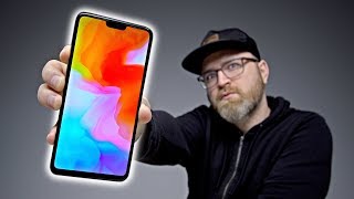 OnePlus 6  video review and merits by Unbox Therapy Fan