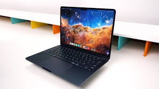 Apple MacBook aAir-M2 video review and merits by AI Analyzed