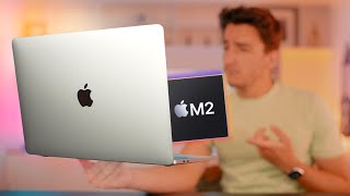 Apple MacBook aPro-13-(2022) video review and merits by AI Analyzed