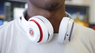 Dr.Dre Beats aStudio-2.0 video review and merits by AI Analyzed